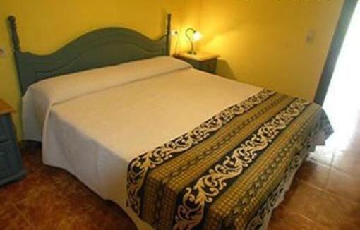 фото отеля Apartamentos El Requexu Llanes