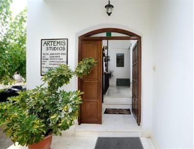 фото отеля Artemis Studios