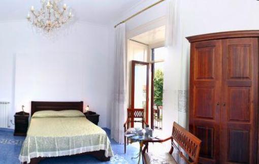 фото отеля Piazza Tasso B&B