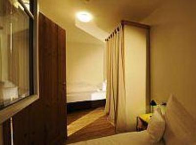 фото отеля Familienpension Am Schloss Kitzbuhel