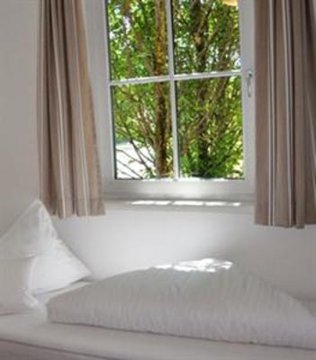 фото отеля Familienpension Am Schloss Kitzbuhel