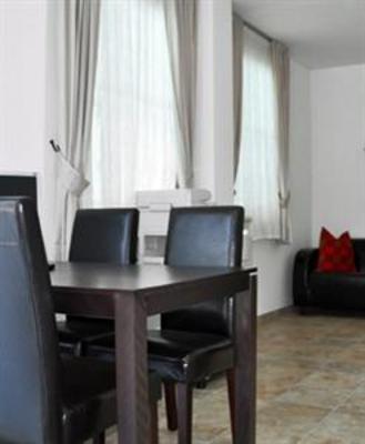 фото отеля Familienpension Am Schloss Kitzbuhel