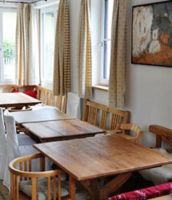 фото отеля Familienpension Am Schloss Kitzbuhel