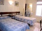 фото отеля Hostal Guillot