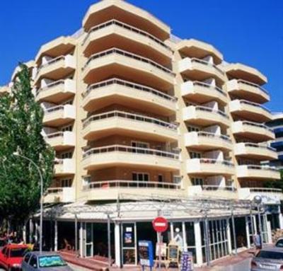 фото отеля Apartments California
