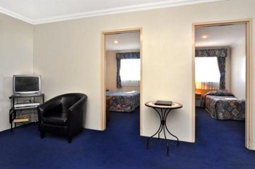 фото отеля Busselton River Resort