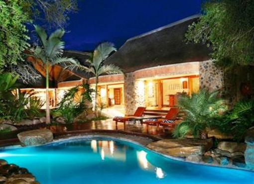 фото отеля Amakhosi Safari Lodge