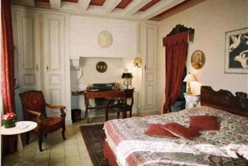 фото отеля Hotel Prieure de la Chaise Saint-Georges-sur-Cher