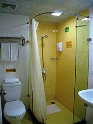 фото отеля Home Inn Hangzhou Xiasha