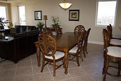 фото отеля ResortQuest Vacation Rentals Harbor Landing Destin