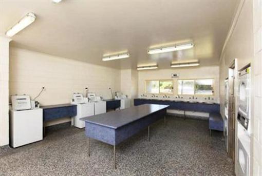 фото отеля Surfside Holiday Park Warrnambool
