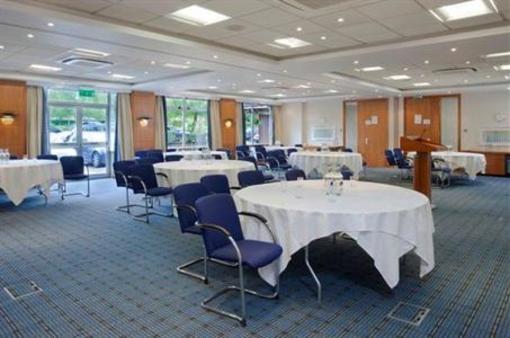фото отеля Holiday Inn High Wycombe