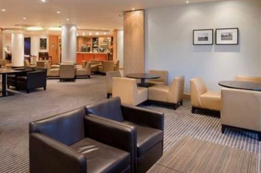 фото отеля Holiday Inn High Wycombe
