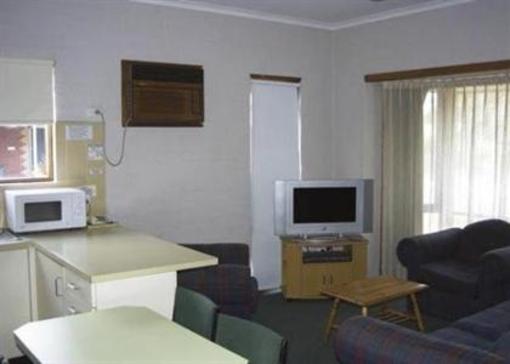 фото отеля Comfort Inn Coach & Bushmans