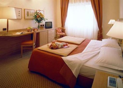 фото отеля Hotel Terme San Pancrazio Trescore Balneario