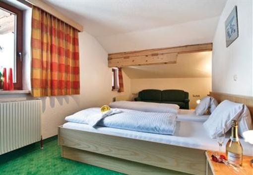 фото отеля Hotel Gasthof Freisleben Sankt Anton am Arlberg