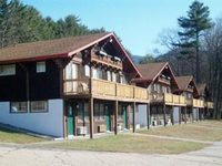 Swiss Chalets Village Inn