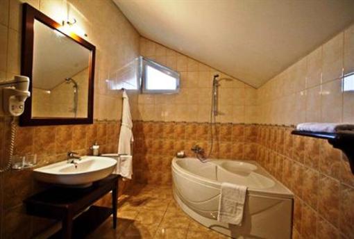 фото отеля Pensiunea La Residenza