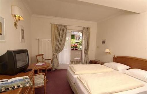 фото отеля Hotel Amadeus Auer