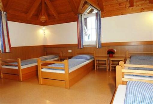 фото отеля Jugendhotel Weitenmoos