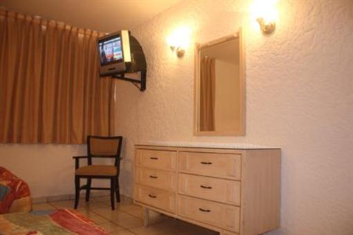 фото отеля Suites Lindamar