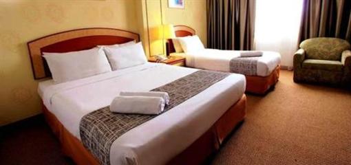 фото отеля Pelican Hotel