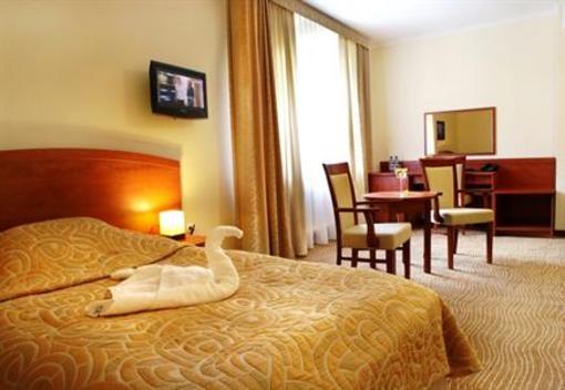 фото отеля Hotel Beata