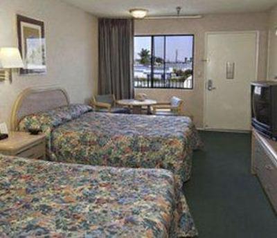 фото отеля Howard Johnson Express Inn Stanton