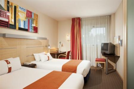 фото отеля Holiday Inn Express Madrid-Rivas