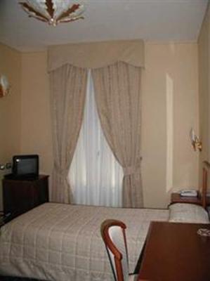фото отеля Hotel Olympia Beausoleil