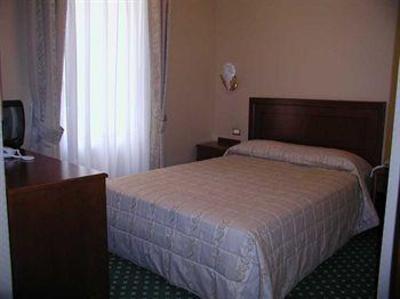фото отеля Hotel Olympia Beausoleil