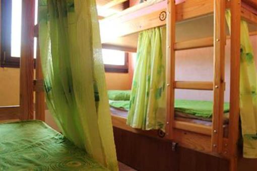 фото отеля Sunny Lake Hostel