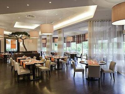 фото отеля Novotel Clermont-Ferrand