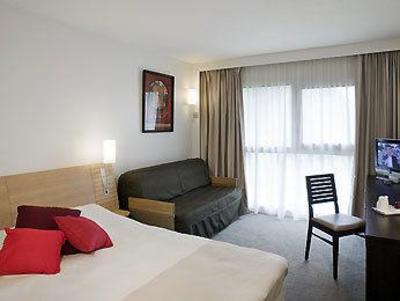фото отеля Novotel Clermont-Ferrand