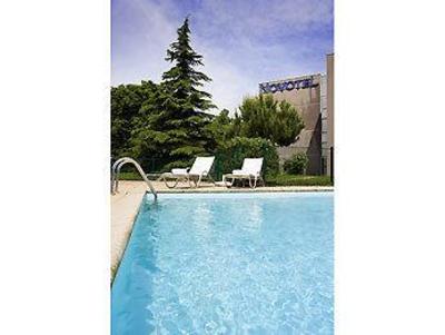 фото отеля Novotel Clermont-Ferrand