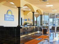 Days Inn and Suites Hotel and Convention Center