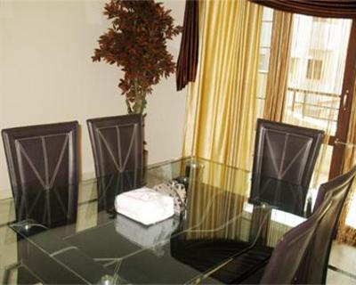 фото отеля At Home Suites