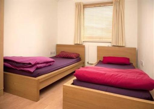 фото отеля Leslie Park Place Apartments