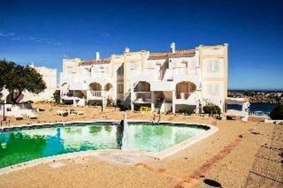 фото отеля Apartamentos Castell Sol Menorca