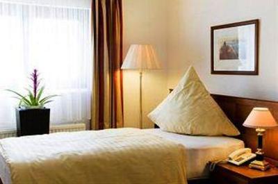 фото отеля Hotel Kölner Hof Refrath