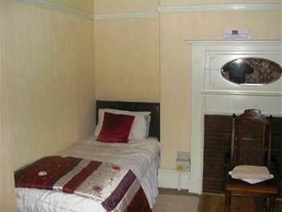 фото отеля Ocean View Guest House Hartlepool