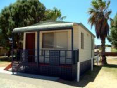 фото отеля Dongara Denison Beach Holiday Park