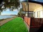 фото отеля Dongara Denison Beach Holiday Park