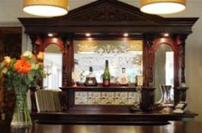 фото отеля The Chequers Inn Wooburn Common