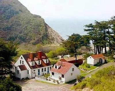 фото отеля Coast Guard House Historic Inn Point Arena