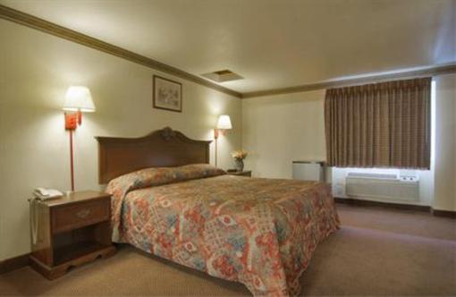 фото отеля Americas Best Value Inn & Suites Wolcott