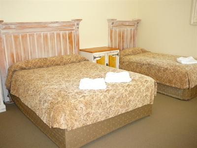 фото отеля Lithgow Parkside Motor Inn