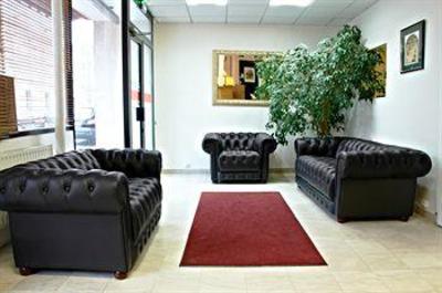 фото отеля Luxor Hotel Issy-les-Moulineaux