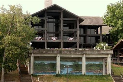 фото отеля Lake Barkley Lodge