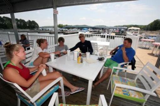 фото отеля Lake Barkley Lodge